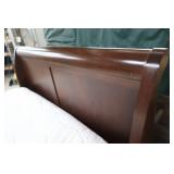 QUEEN SLEIGH BED