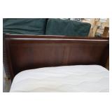 QUEEN SLEIGH BED
