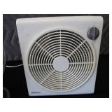 FANS RETRO LOOK AND SQUARE