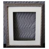 ABSTRACT ART VASE / VINTAGE FRAME