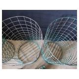 BIRD FEEDERS / SQUIRREL BLOCKERS?