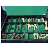 VINTAGE CRISLOID CHESS SET.