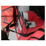 LIFE JACKETS / COOLER