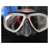 DOUBLE DIVE / SNORKEL LOT.