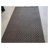 LG RUBBER BACKED FLOOR RUG