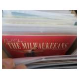 LARGE COLLECTION OF CD