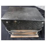 VISTA REGULATED POWER SUPPLY