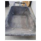 LG RUBBERMAID WHEELBARROW