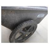 LG RUBBERMAID WHEELBARROW