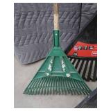 RAKES