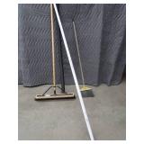 LAST LITTLE BIT OF THE AUCTION