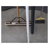 LAST LITTLE BIT OF THE AUCTION