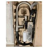 Massive Pallet of Brand Name Faucets, Shower Fixtures, Towel Bars & Bath Hardware  Untouched Wholesale Load (Returns)  Home Improvement