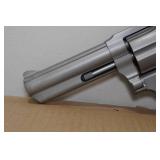 NEW Taurus 65 .357 Magnum/.38 Special Stainless Revolver - 4" Barrel