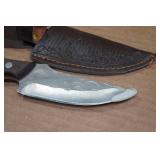 Damascus Style Blade Hunting Knife