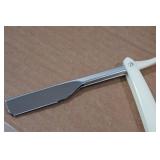 *2* Straight Edge Razors