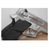 Smith & Wesson Model 669 Stainless 9mm Semi-Auto Pistol