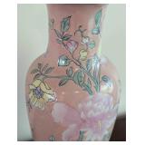 WBI Painted Ceramic Chinese Vase