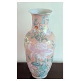 WBI Painted Ceramic Chinese Vase