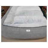 Kirkland Signature Bolster Duke Pet Bed, 46 × 36 in - Gray