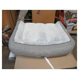 Kirkland Signature Bolster Duke Pet Bed, 46 × 36 in - Gray