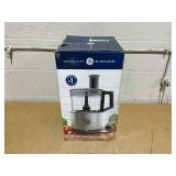 GE Food Processor | 12 Cup | Complete With 3 Feeding Tubes, Stainless Steel Mixing Blade & Shredding Disc | 3 Speed