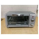 BLACK+DECKER 4 Slice Toaster Oven - TO1701SG: Countertop