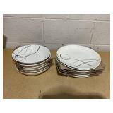 12PCS Studio Nova Porcelain Dinnerware Set