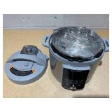 Instant Pot, 6-Quart Whisper Quiet 9-in-1 Electric Pressure Cooker, Slow Rice Steamer