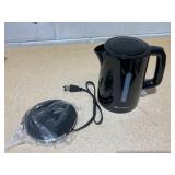 Toastmaster 1.7 Liter Electric Kettle