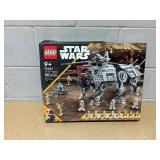 LEGO Star Wars AT-TE Walker Set with Droid Figures 75337