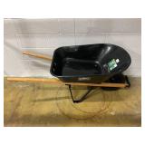 Expert Gardener 4 Cu ft Plastic Tray Wheelbarrow