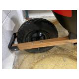 Expert Gardener 4 Cu ft Plastic Tray Wheelbarrow