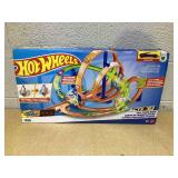 Hot Wheels Track Set with 5 Crash Zones, Motorized Booster
