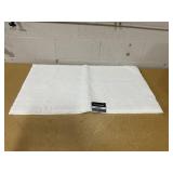 Madison Park Marshmallow White Bath Mat