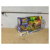 Hot Wheels Monster Trucks Power Smashers Charge & Chase Challenge Track Set