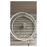 29" White Disc Brake Wheelset, 8-Speed