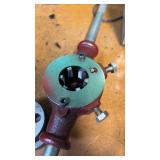 Steerer Tube Threader with Adjustable Die Handle