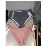 (4) NEW WOMENS ASSORTED SWIMWEAR BOTTOMS (LARGE)
