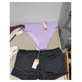 (4) NEW WOMENS ASSORTED SWIMWEAR BOTTOMS (LARGE)