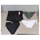 (4) NEW ASSORTED WOMEN’S SWIMWEAR BOTTOMS (MEDIUM)