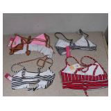 (4) NEW ASSORTED WOMEN’S SWIMWEAR TOPS (MEDIUM)