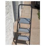 COSCO 3-STEP STOOL