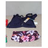 (4) NEW ASSORTED WOMEN’S SWIMWEAR TOPS (SMALL)