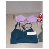 (4) NEW ASSORTED WOMEN’S SWIMWEAR TOPS (EXTRA LARGE)