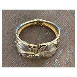 Gold Toned Pull Apart Bracelet