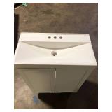 Glacier Bay Penlee 25 in. Single Sink White Bath Vanity with White Cultured Marble Top (Assembled)   Customer Returns See Pictures