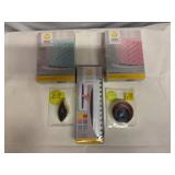 Fondant, 2x Shaped Cutters & Icing Comb