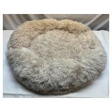MM. Fluffy Pet Bed (approx. 25"x27"