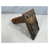 Curt 10,000 lb Hitch Adaptor Plate